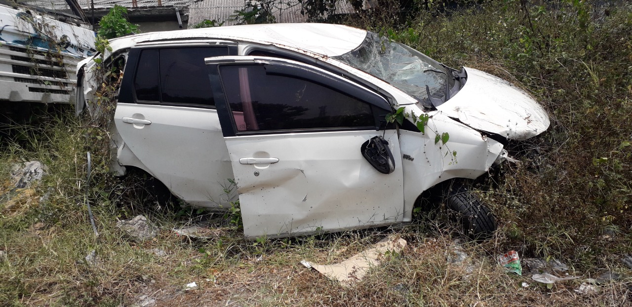 1641454113Salvage Toyota Calya D-1237-AEU..jpeg